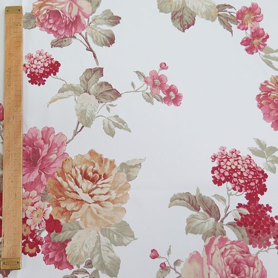 Black- out romantické květy