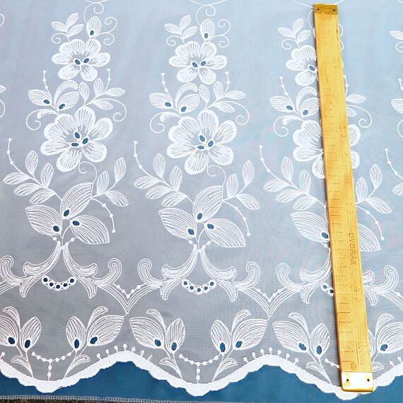 Voál celoplošný s bordurou