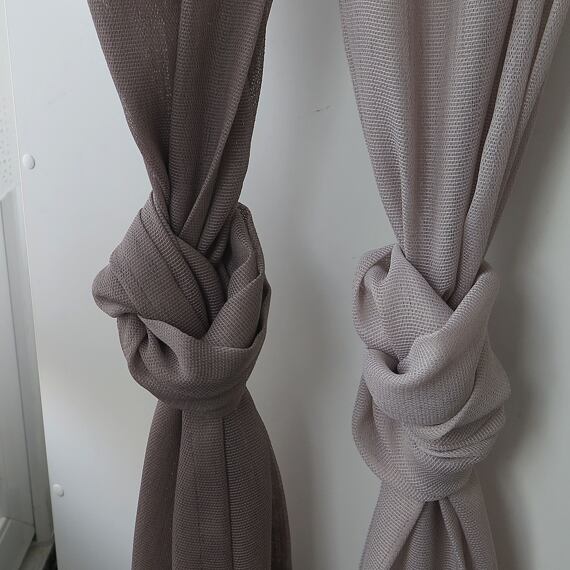 Polozávěs sv.šedý