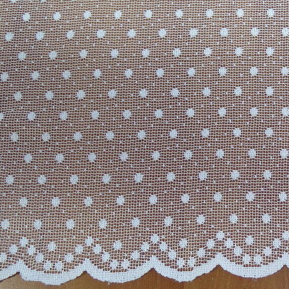 Žakár puntík s bordurou