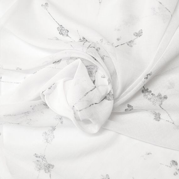 Voál s šedými kytičkami