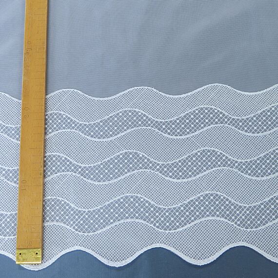 Voál vyšívaná vlnka