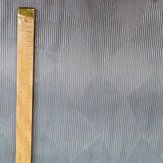 EB kovová stříbrná