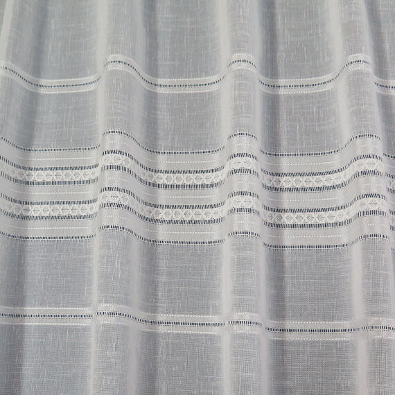 Voál smetanový s vodorovným vzorem