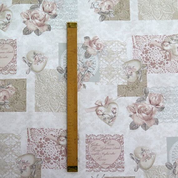 Romatický vzor, pastelové květy