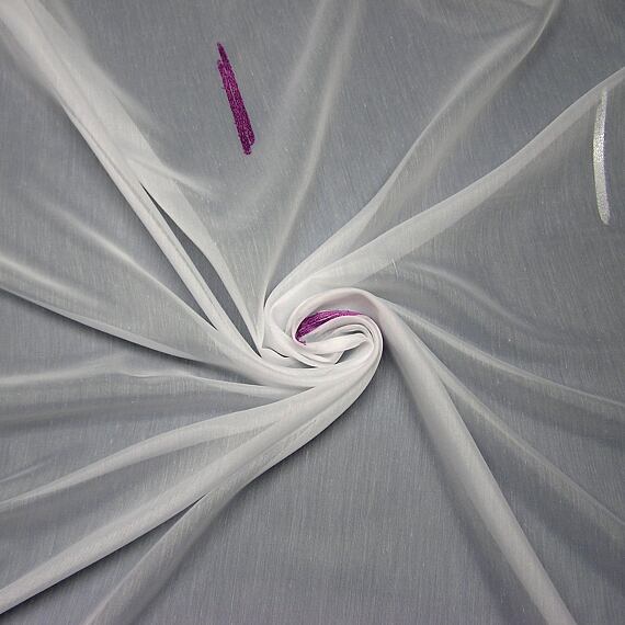 Voál s fialovými proužky