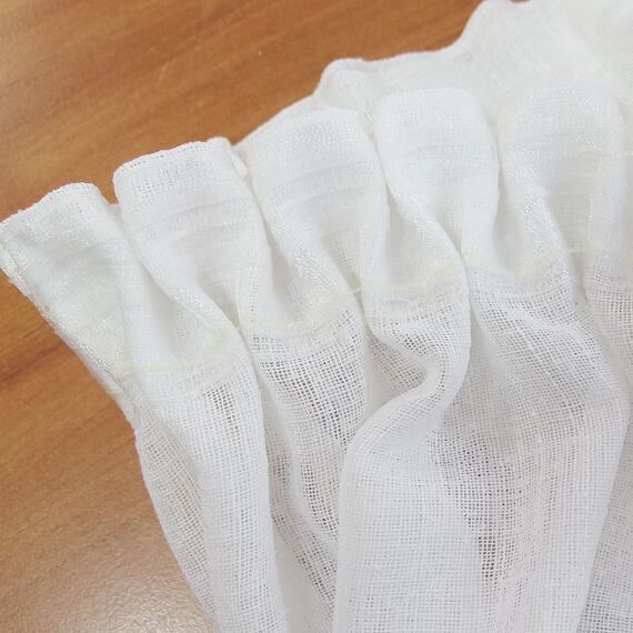 Voál s hrubou strukturou