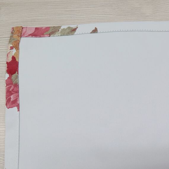 Black out- romantické kytky